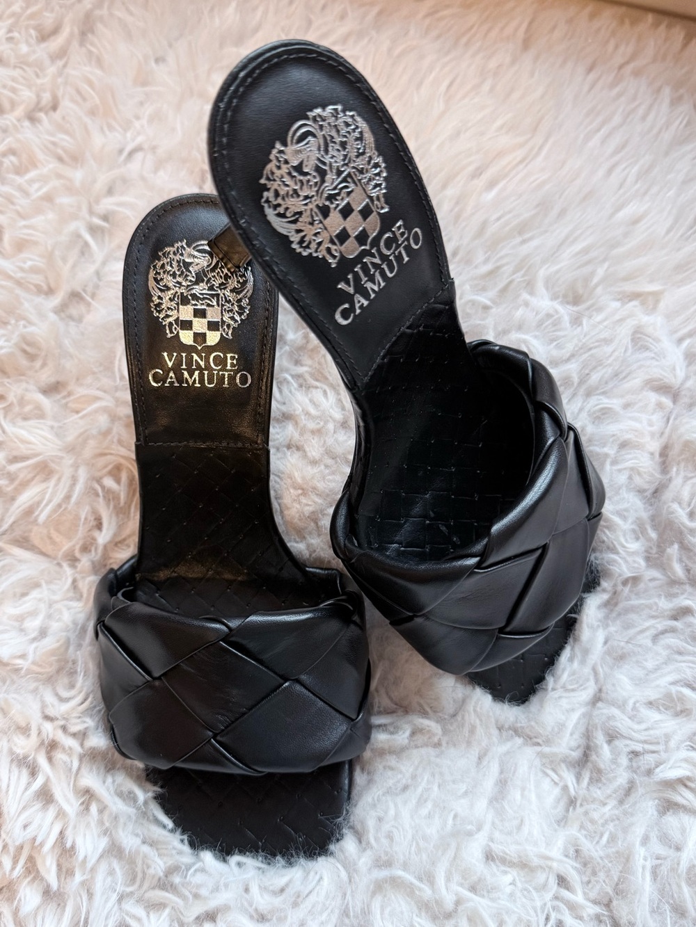 Vince Camuto Women's Black Braided Slide Sandals